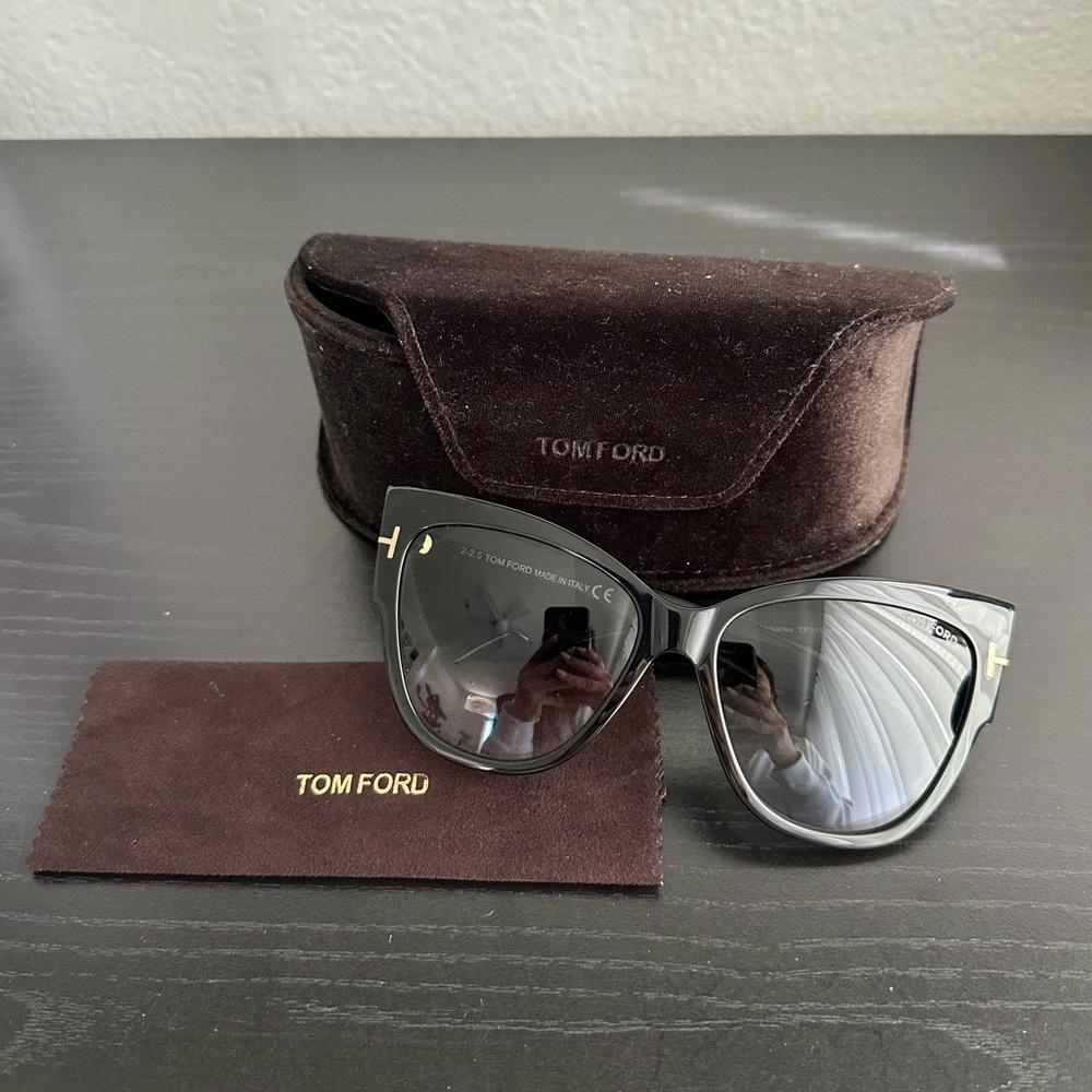 Tom Ford Anoushka Sunglasses